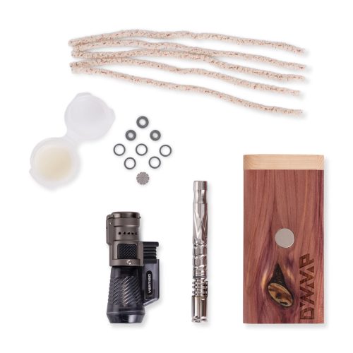 Dynavap M 2020 Starter Pack with cedar dynastash In Box Contents